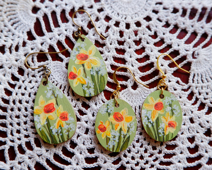 Hand-Painted Earrings - Daffodils