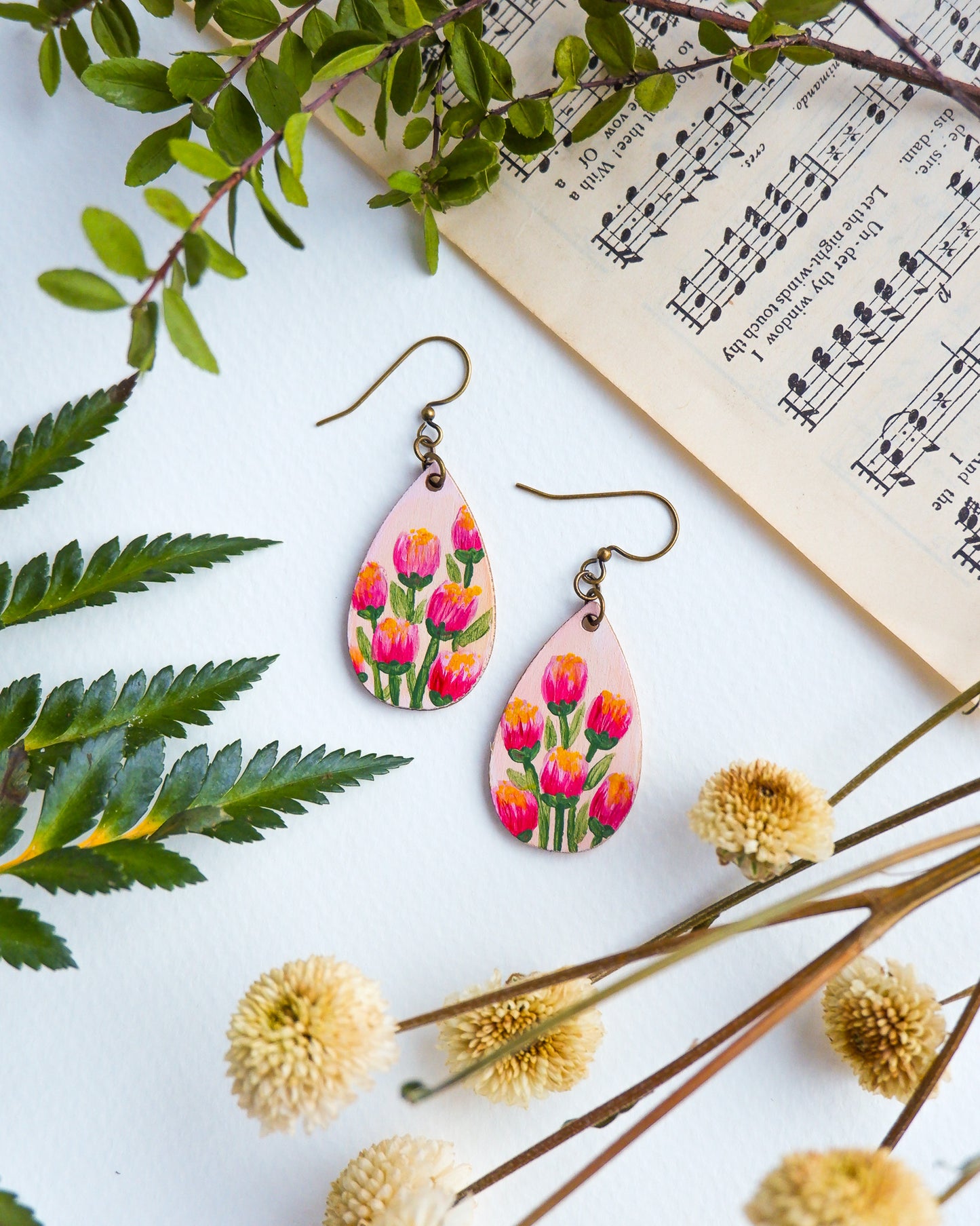 Hand-Painted Earrings - Tulips (Pink)