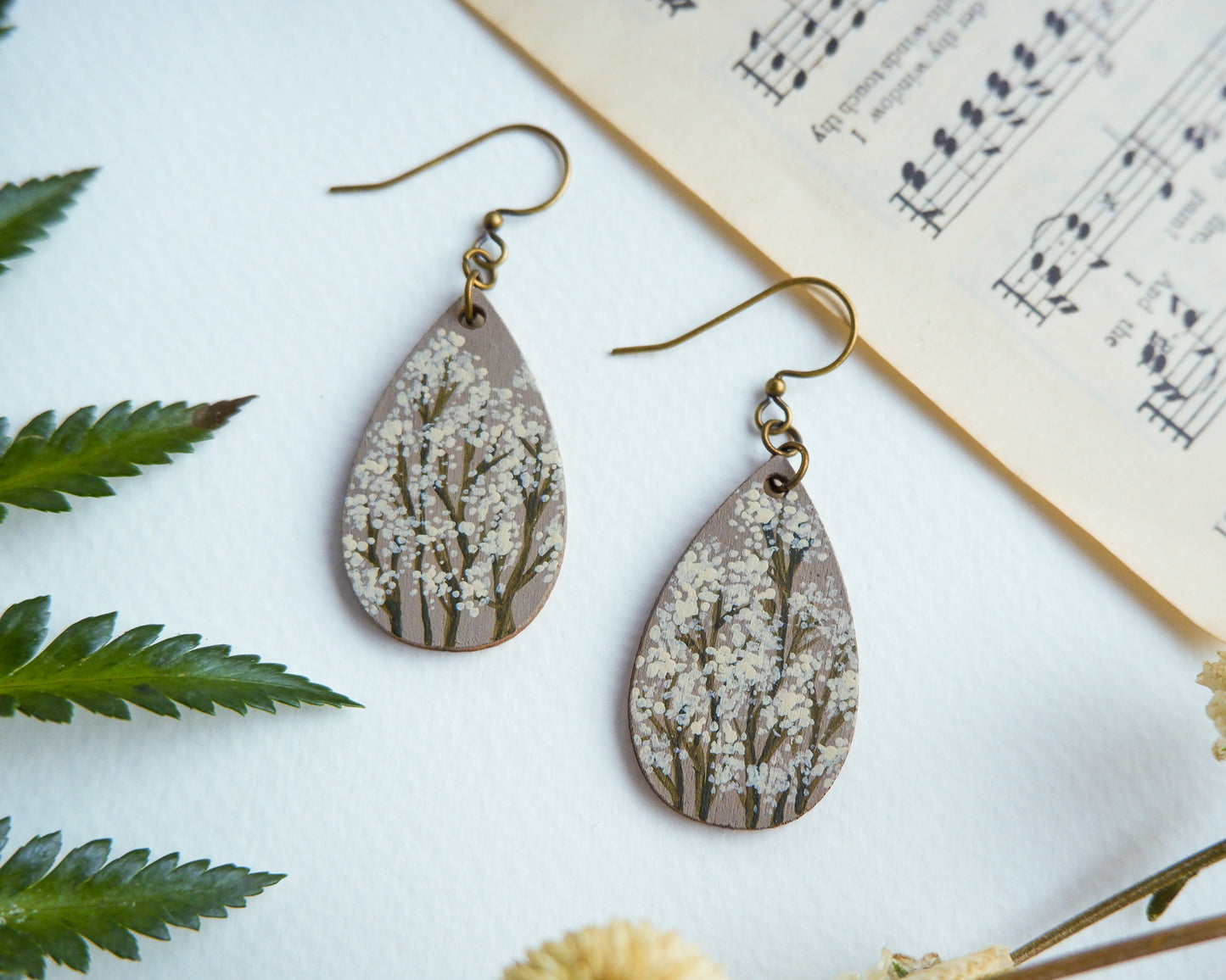 Hand-Painted Earrings - Baby's Breath (Gypsophila), White