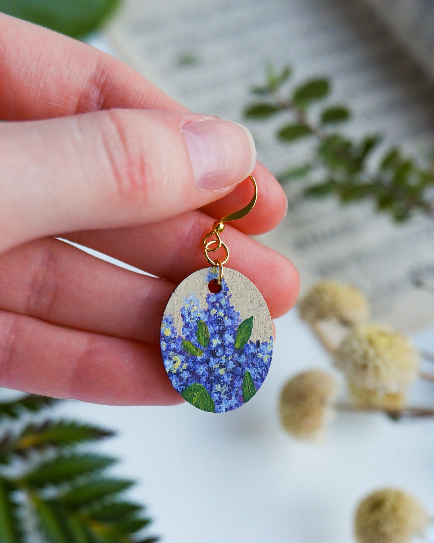 Hand-Painted Earrings - Lilac (Syringa)